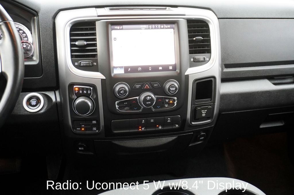 2022 RAM 1500 Classic SLT ParkView Rear Back-Up Camera & Integrated Voice Co