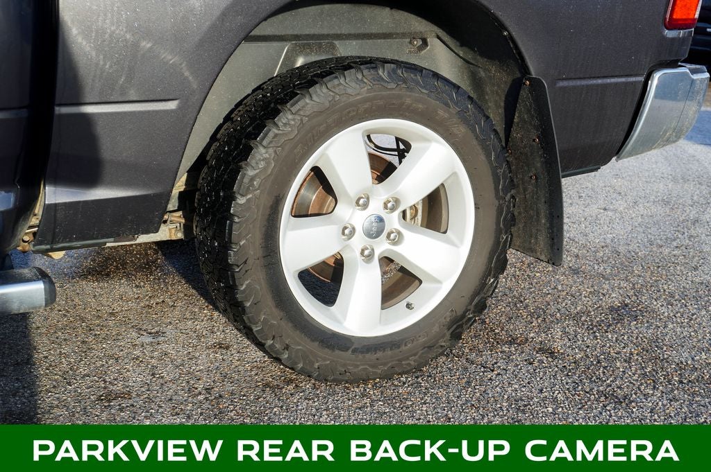 2023 RAM 1500 Classic SLT Integrated Voice Command w/Bluetooth & ParkView Re