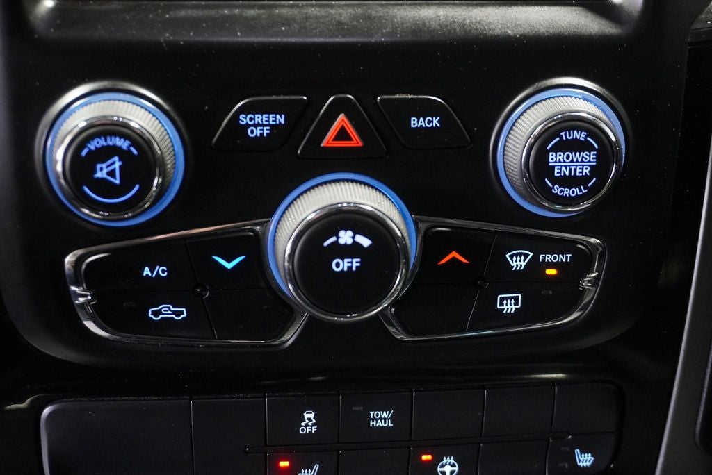 2015 RAM 1500 Sport Integrated Voice Command w/Bluetooth