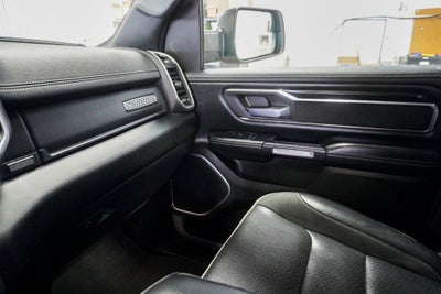 2023 RAM 1500 Laramie Dual-Pane Panoramic Sunroof -12" Touchscreen Displ