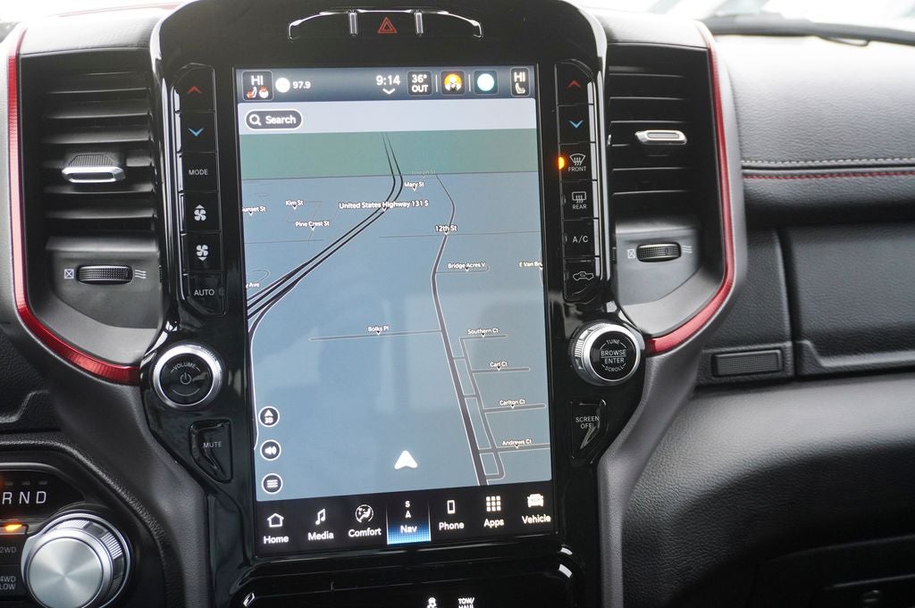 2023 RAM 1500 Rebel 12" Touchscreen Display & Apple CarPlay/Android Au