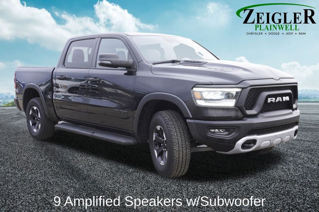 2023 RAM 1500 Rebel 12" Touchscreen Display & Apple CarPlay/Android Au