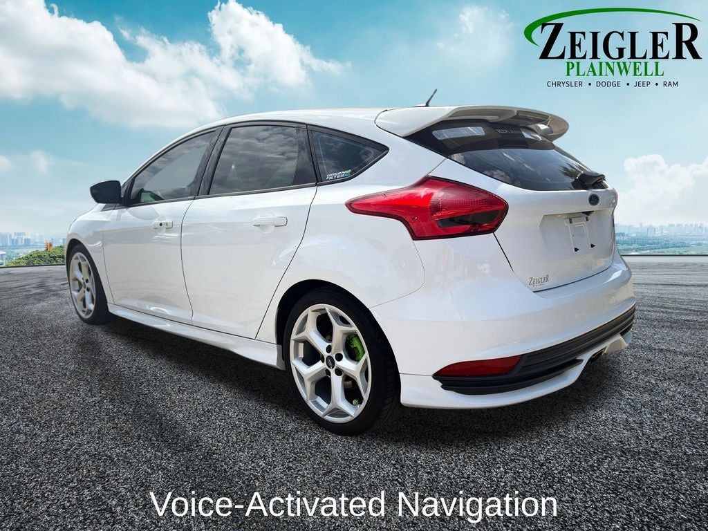 2015 Ford Focus ST Voice-Activated Navigation