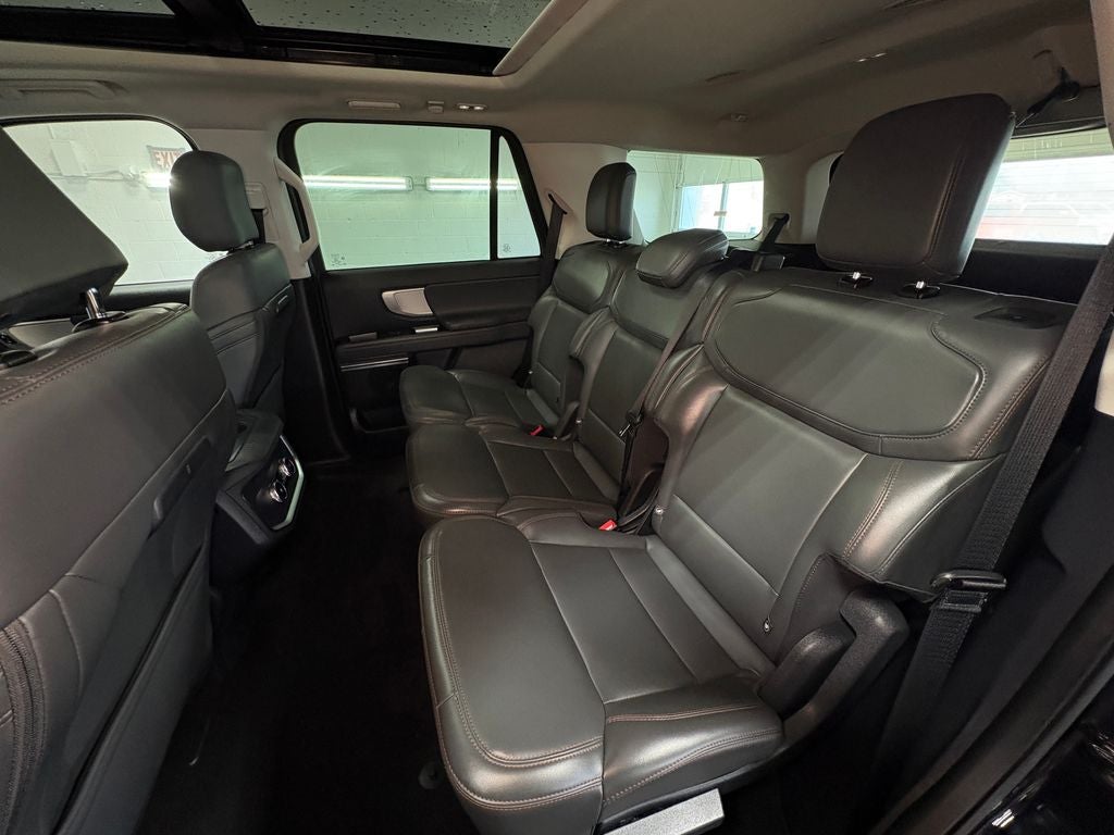 2025 Ford Expedition Active Navigation System