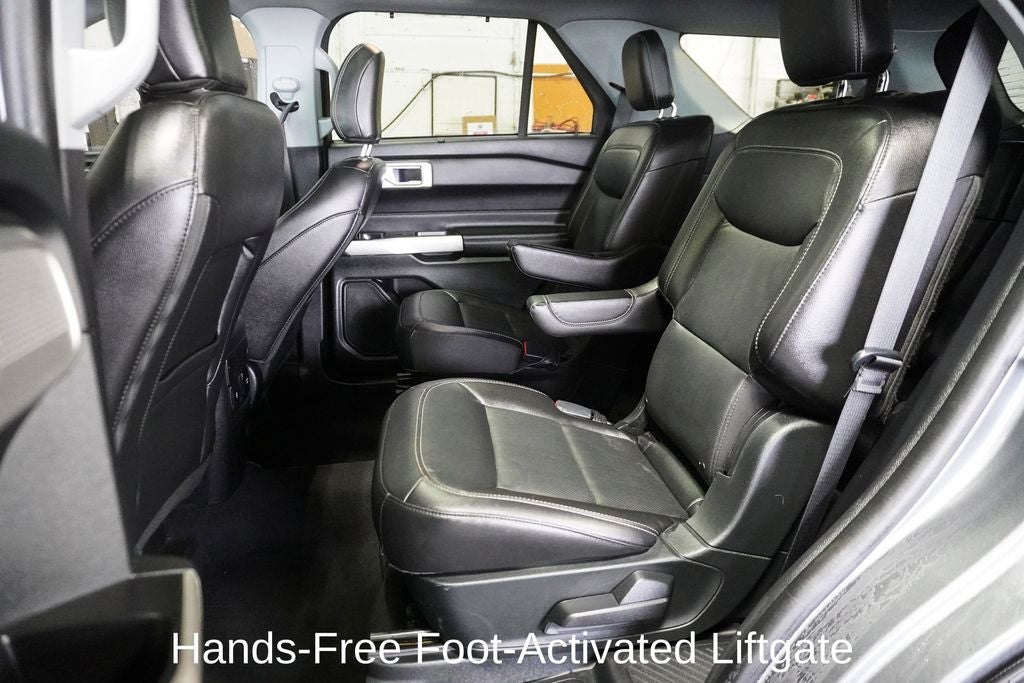 2022 Ford Explorer Limited Twin Panel Moonroof & Navigation System