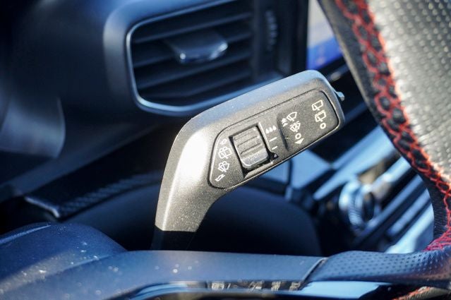 2022 Ford Explorer ST-Line Twin Panel Moonroof & SYNC 3/Apple CarPlay/Android