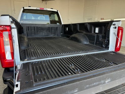 2023 Ford F-250SD XL GVWR: 10,000 lb Payload Package