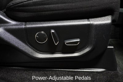 2017 Ford F-150 XLT Rear View Camera w/Dynamic Hitch Assist