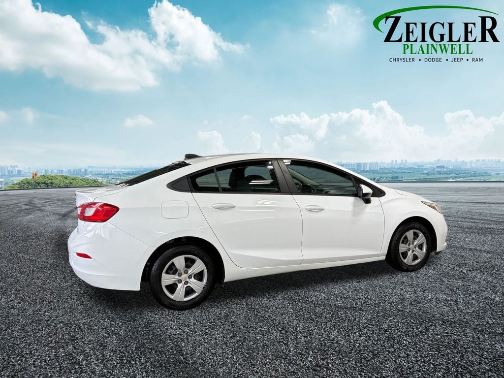 2018 Chevrolet Cruze LS