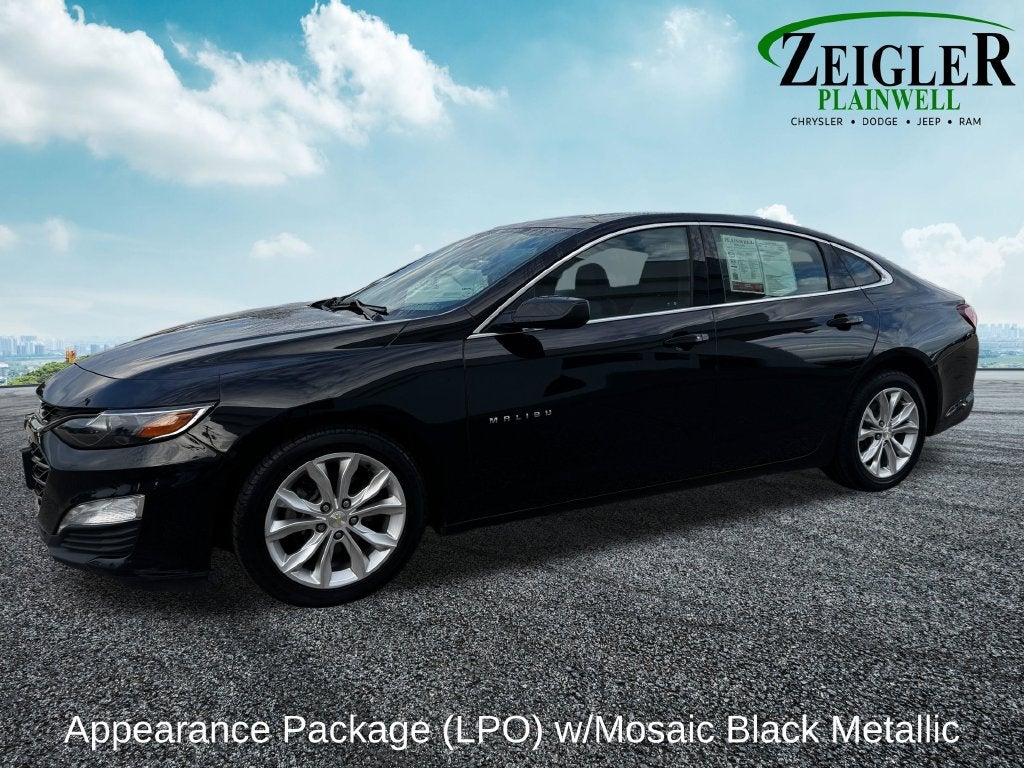 2019 Chevrolet Malibu LT Power Tilt-Sliding Sunroof