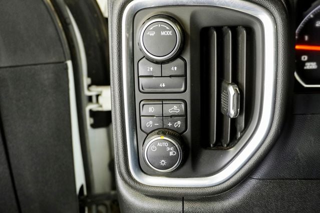 2023 Chevrolet Silverado 2500HD LT Rear Vision Camera & Apple CarPlay/Android Auto