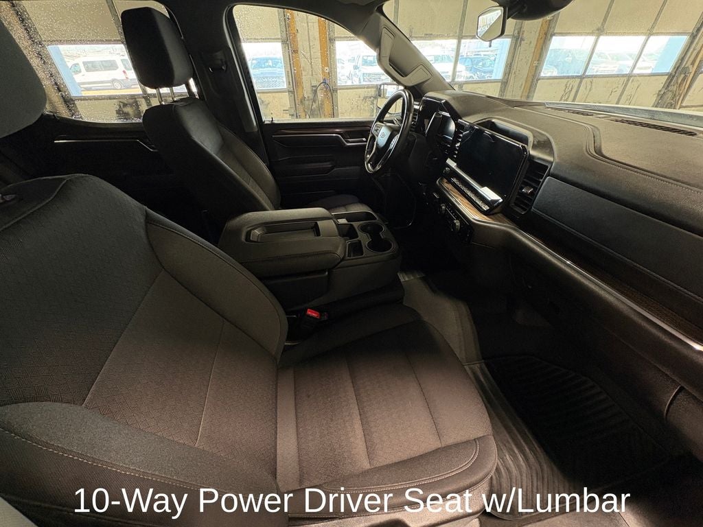 2025 Chevrolet Silverado 1500 LT LT1