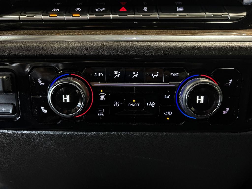 2025 Chevrolet Silverado 1500 LT LT1