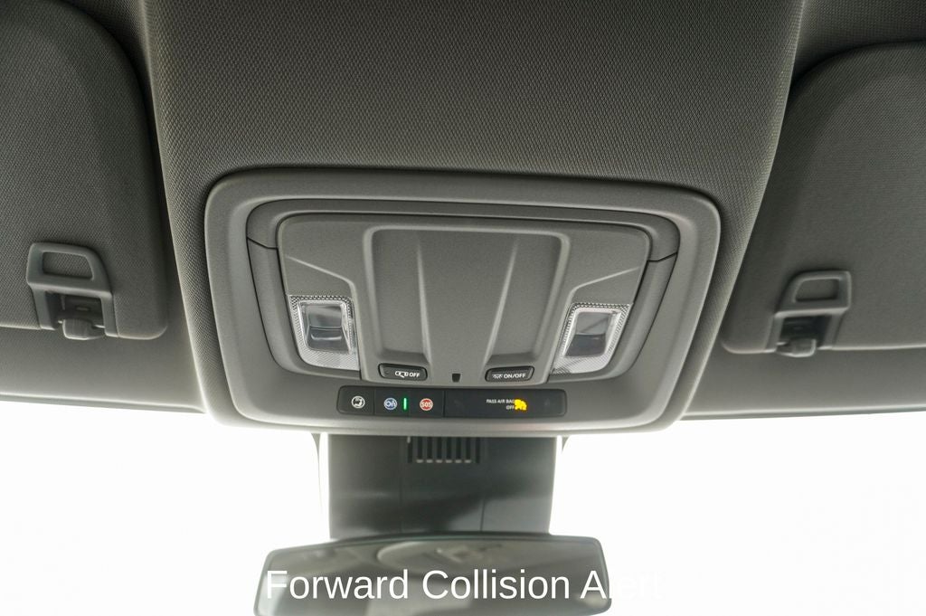 2025 Chevrolet Silverado 1500 LT 12.3" Multicolor Reconfigurable Digital Display &