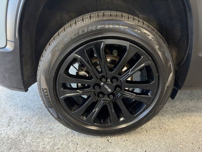 2023 GMC Acadia SLT Elevation Edition