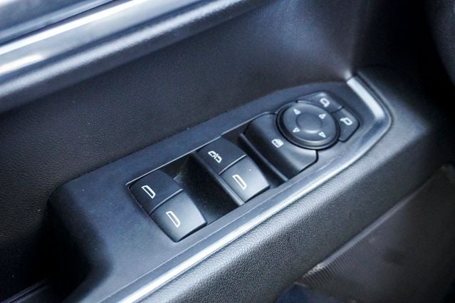 2024 GMC Sierra 1500 SLE Navigation System & Backup Cam