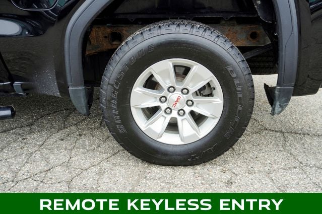 2023 GMC Sierra 1500 SLE Navigation System & HD Rear Vision Camera