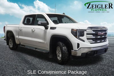 2023 GMC Sierra 1500 SLE Navigation System & Remote Vehicle Starter System