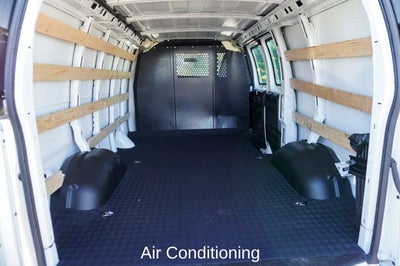 2024 GMC Savana 2500 Work Van Driver Convenience Package