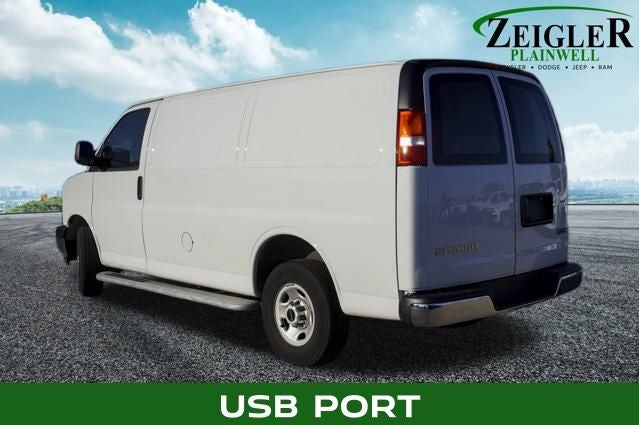2024 GMC Savana 2500 Work Van Driver Convenience Package