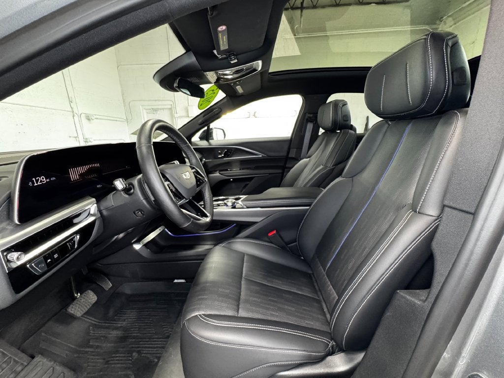 2025 Cadillac LYRIQ Luxury Preferred Equipment Group 1SC