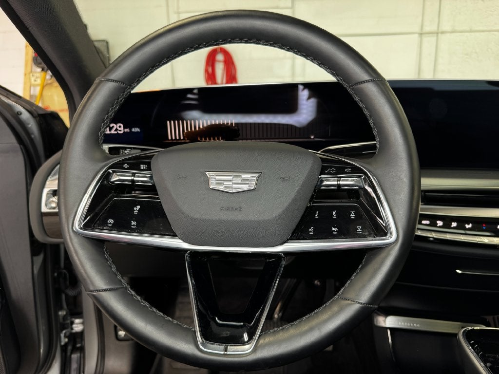2025 Cadillac LYRIQ Luxury Preferred Equipment Group 1SC