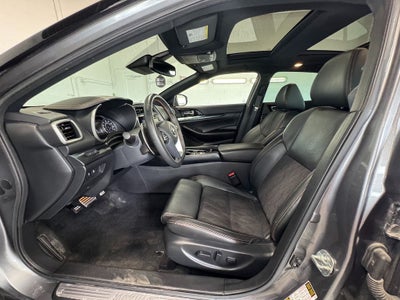 2021 Nissan Maxima SR Power moonroof