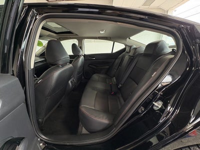 2025 Nissan Altima 2.5 SR Single Panel Moonroof