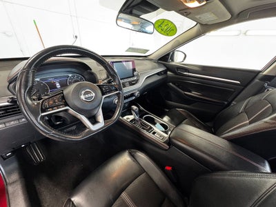 2024 Nissan Altima 2.5 SR Moonroof