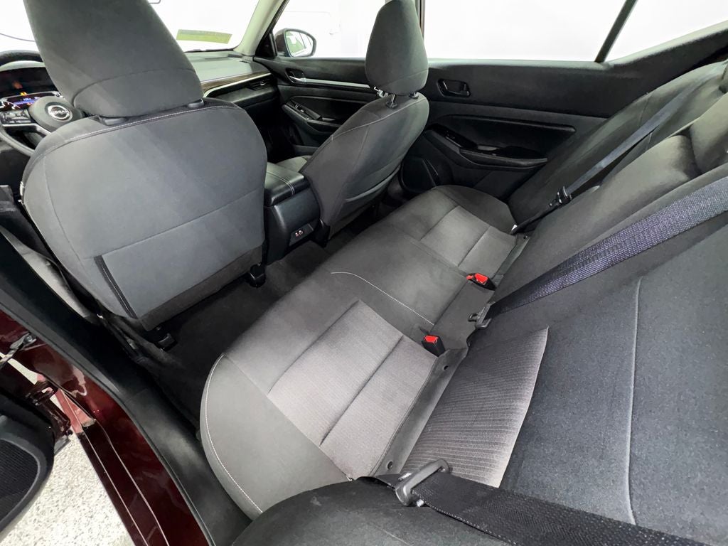 2023 Nissan Altima 2.5 SV Apple Car Play