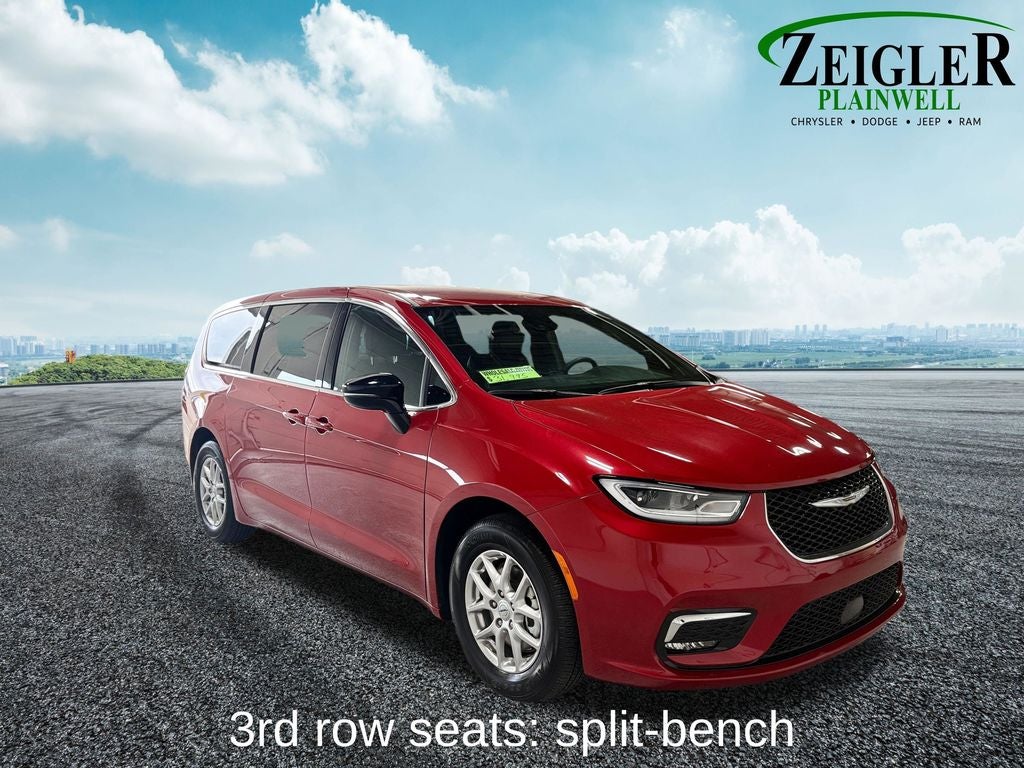 2025 Chrysler Pacifica Select