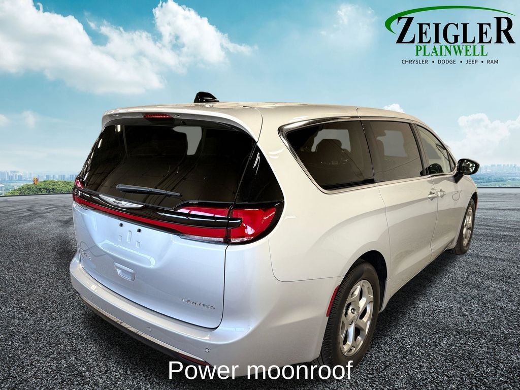 2024 Chrysler Pacifica Limited Power moonroof