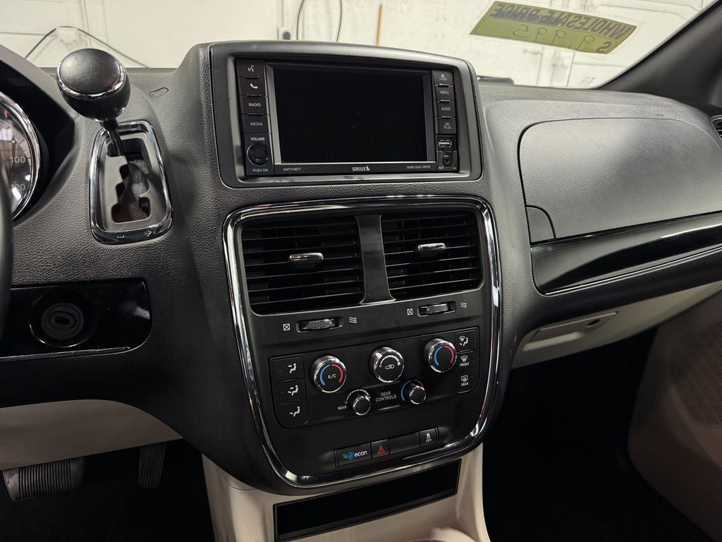 2019 Dodge Grand Caravan SXT ParkView Rear Back-Up Camera
