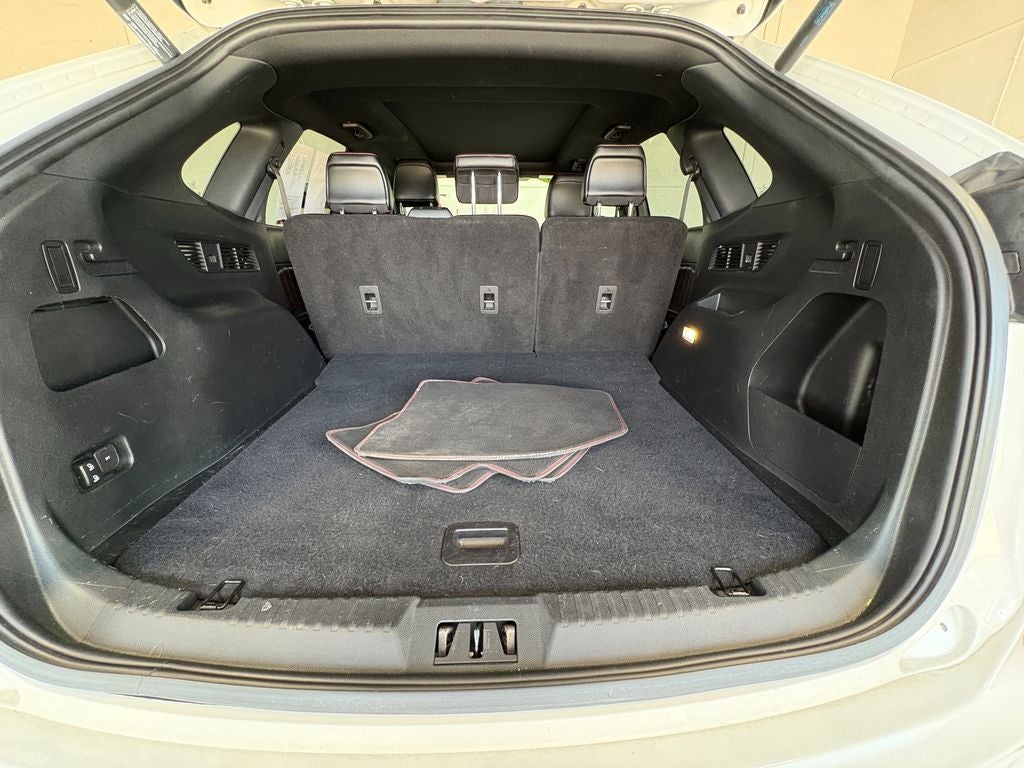 2021 Ford Edge ST Line Power Liftgate