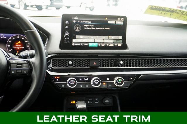 2022 Honda Civic Touring Navigation System & Power moonroof