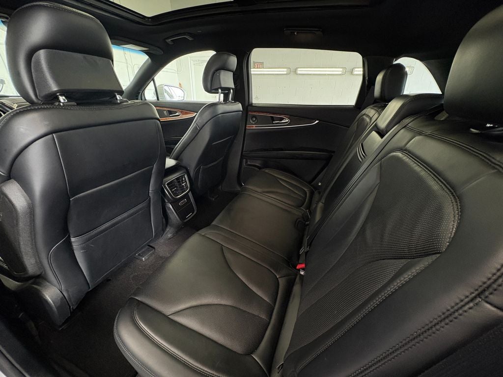 2019 Lincoln Nautilus Reserve Panoramic Vista Roof