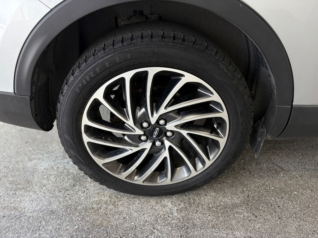 2019 Lincoln Nautilus Reserve Panoramic Vista Roof