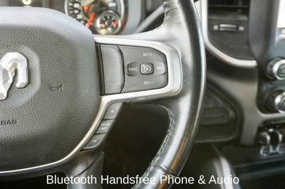 2024 RAM 2500 Big Horn Integrated Voice Command w/Bluetooth & Rear Back-U