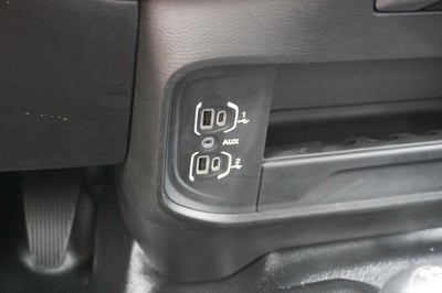 2023 RAM 3500 Tradesman 8.4" Touchscreen Display & Apple CarPlay