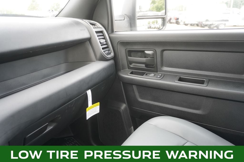 2023 RAM 3500 Tradesman Level 1 Equipment Group