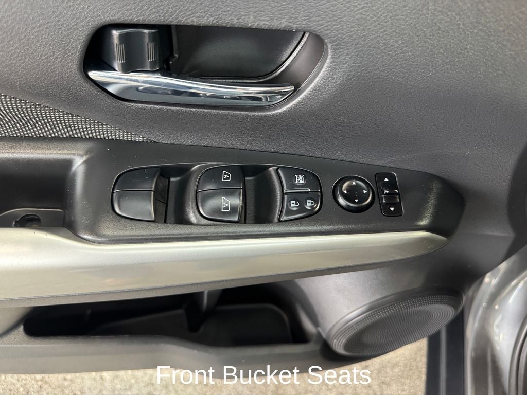 2019 Nissan Kicks SV Exterior Package