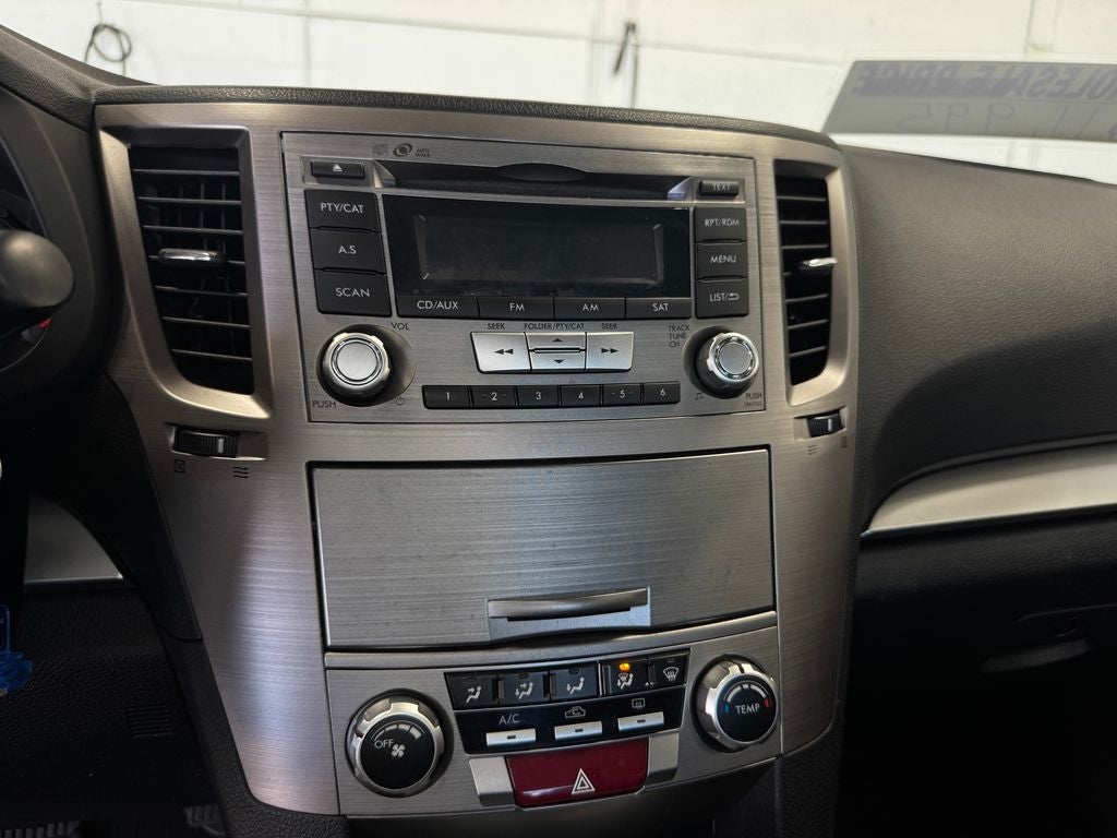 2013 Subaru Legacy 2.5i Premium