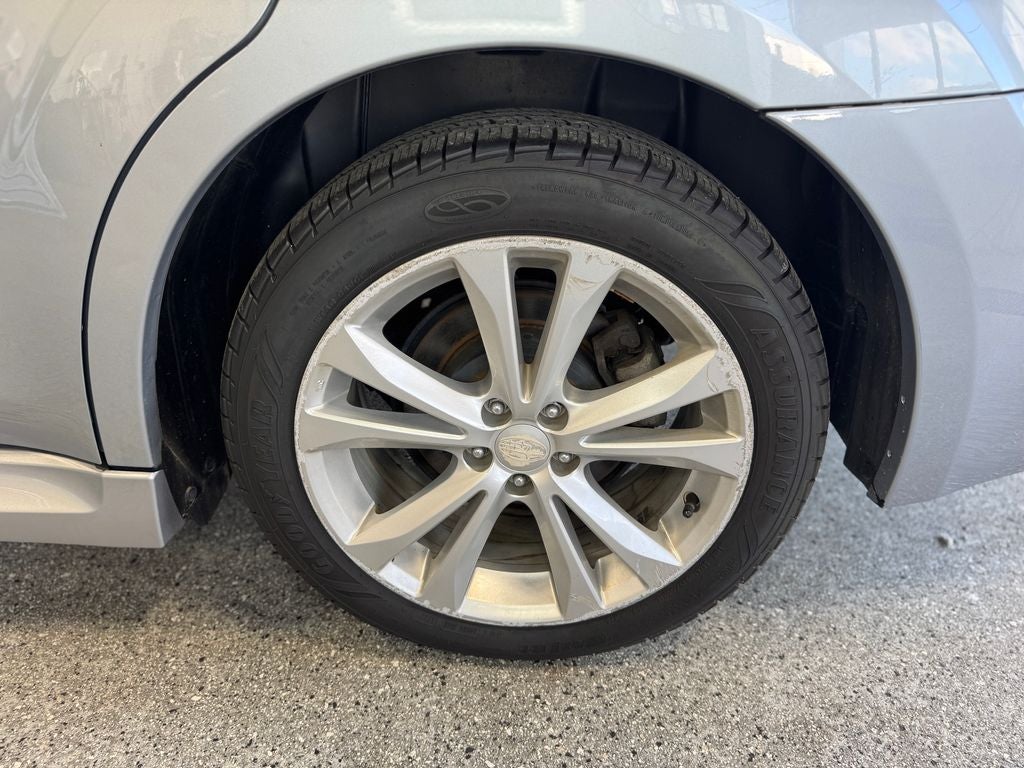 2013 Subaru Legacy 2.5i Premium