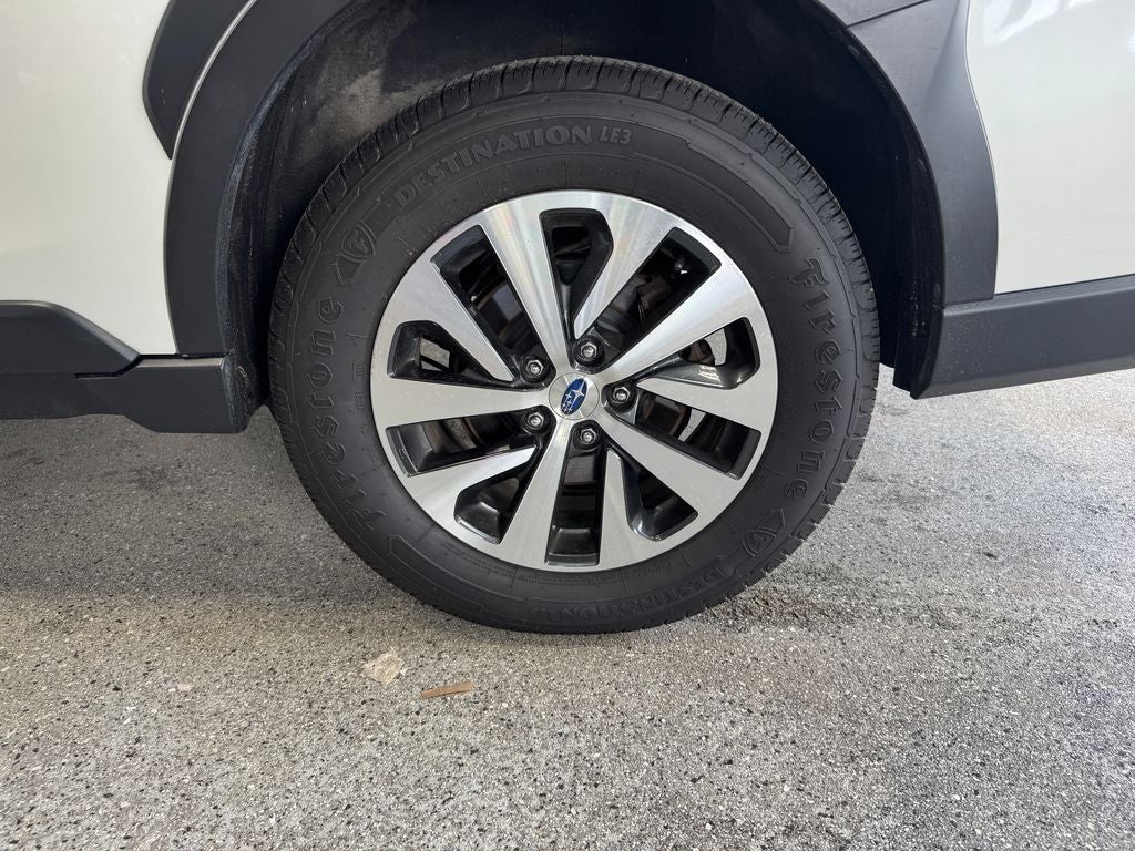 2023 Subaru Outback Premium