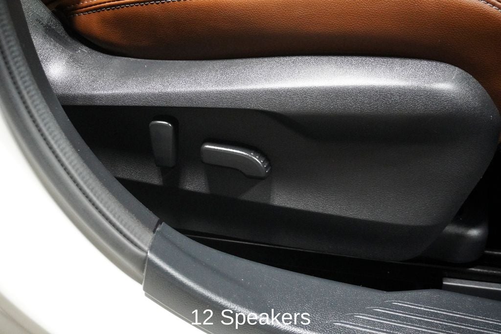 2021 Subaru Outback Touring XT Power moonroof & Navigation System