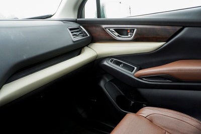 2019 Subaru Ascent Touring Navigation System & Power moonroof