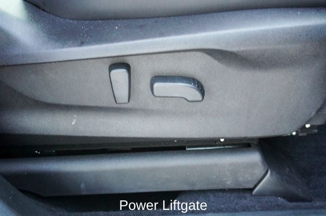 2023 Subaru Ascent Limited STARLINK/Apple CarPlay/Android Auto & Exterior Par