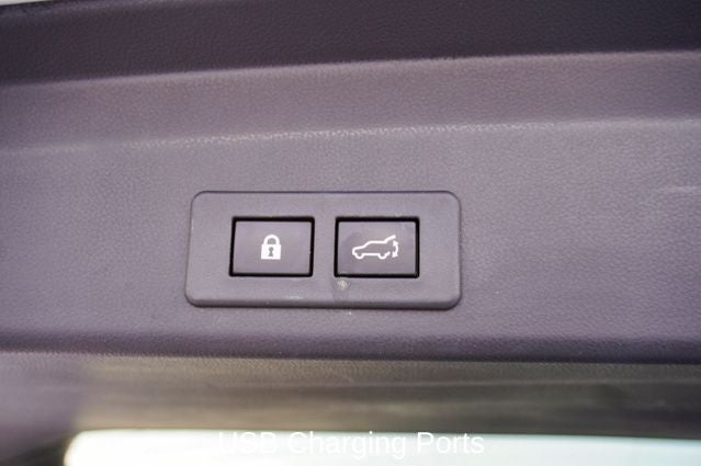 2023 Subaru Ascent Limited STARLINK/Apple CarPlay/Android Auto & Exterior Par