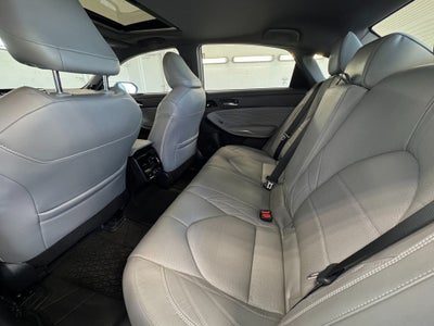 2021 Toyota Avalon Hybrid Limited