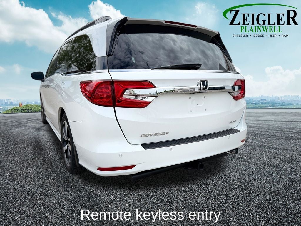 2020 Honda Odyssey Elite Navigation system: Honda Satellite-Linked Navigati